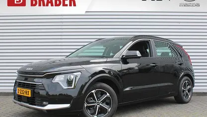 Zwart Gebruikt 2024 Kia Niro SUV | € 33.545 (Eerlijke prijs)