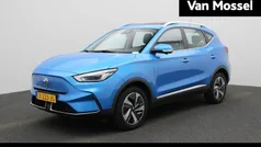 Blauw Gebruikt 2023 MG ZS Luxury Sedan | € 22.995 (Eerlijke prijs)