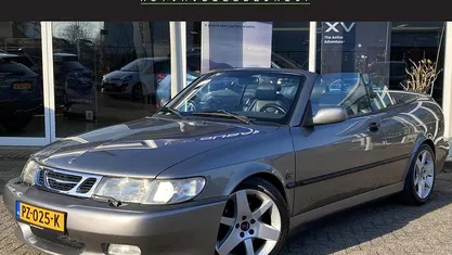 Grijs Occasion 2017 Saab 9-3 Aero Cabriolet | € 14.645 (Eerlijke prijs)