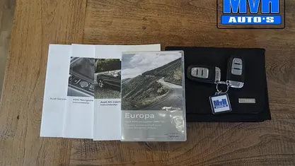 Occasion Audi A5 Cabriolet S-Line 178 PK (130 kW) 2011 Grijs (metallic) Cabriolet