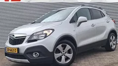 Grijs, metallic lak Gebruikt 2016 Opel Mokka Innovation SUV | € 8.948 (Eerlijke prijs)