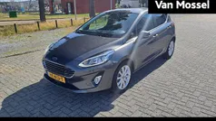 Grijs Gebruikt 2017 Ford Fiesta Titanium Hatchback | € 10.940 (Eerlijke prijs)