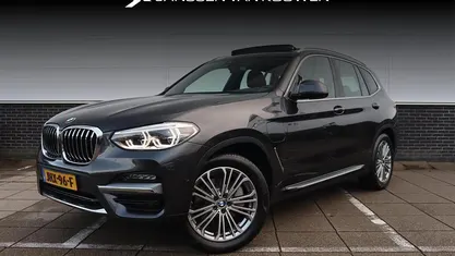 Grijs Occasion 2021 BMW X3 Executive SUV | € 37.885 (Eerlijke prijs)