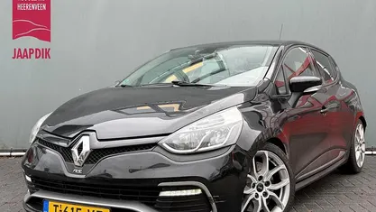 Zwart Occasion 2016 Renault Clio IV R.S. Hatchback | € 13.899 (Eerlijke prijs)