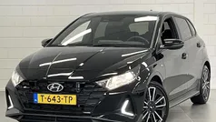 Zwart metallic Gebruikt 2023 Hyundai i20 N Line Hatchback | € 21.425 (Eerlijke prijs)