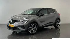 Grijs Gebruikt 2021 Renault Captur R.S. SUV | € 22.695 (Eerlijke prijs)