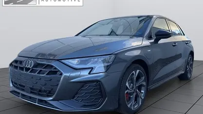 Gebruikt 2025 Audi A3 Sportback e-tron S-Line Hatchback | € 44.745 (Eerlijke prijs)