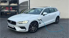 Wit Gebruikt 2020 Volvo V60 Inscription Stationwagen | € 28.990 (Eerlijke prijs)