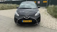 Zwart Gebruikt 2017 Toyota Yaris Trend Hatchback | € 8.950 (Goede deal)
