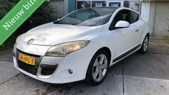 Wit Gebruikt 2009 Renault Mégane Coupé Dynamique Coupé | € 2.290 (Goede deal)
