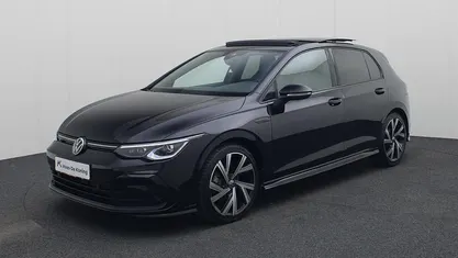 Gebruikt 2023 VW Golf VIII R-line Hatchback | € 31.880 (Eerlijke prijs)