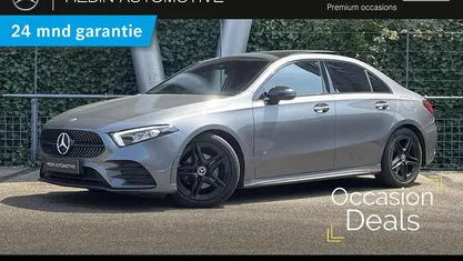 Grijs Gebruikt 2022 Mercedes A180 AMG line Sedan | € 27.900 (Goede deal)