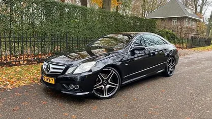 Gebruikt 2009 Mercedes E350 AMG Coupé | € 9.749 (Eerlijke prijs)