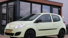 Groen Gebruikt 2008 Renault Twingo Authentique Hatchback | € 2.950 (Eerlijke prijs)