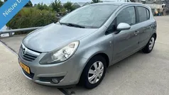 Grijs Gebruikt 2011 Opel Corsa Edition Hatchback | € 2.950