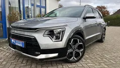 Gebruikt 2023 Kia Niro SUV | € 32.750 (Eerlijke prijs)