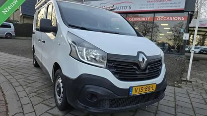 Gebruikt 2015 Renault Trafic Komfort MPV | € 4.445 (Goede deal)
