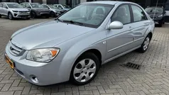 Grijs Gebruikt 2005 Kia Cerato LX Sedan | € 1.150 (Super prijs)
