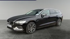 Zwart Gebruikt 2025 Volvo V60 Plus Stationwagen | € 43.950 (Eerlijke prijs)