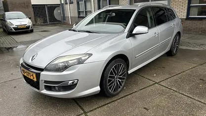 Grijs (metallic) Gebruikt 2011 Renault Laguna III Stationwagen | € 2.999 (Eerlijke prijs)