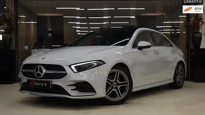 Gebruikt 2020 Mercedes A200 Business Sedan | € 26.950 (Eerlijke prijs)