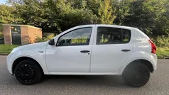 Gebruikt 2009 Dacia Sandero Hatchback | € 1.395 (Goede deal)