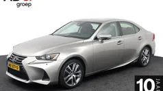 Grijs Gebruikt 2017 Lexus IS300h Business Edition Sedan | € 22.450 (Eerlijke prijs)