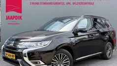 Zwart Gebruikt 2020 Mitsubishi Outlander Edition SUV | € 22.899 (Eerlijke prijs)
