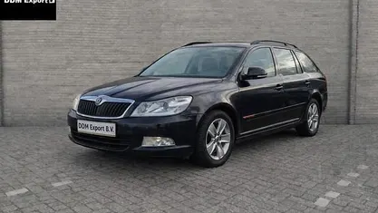 Occasion 2011 Skoda Octavia Ambition Stationwagen | € 3.350 (Eerlijke prijs)