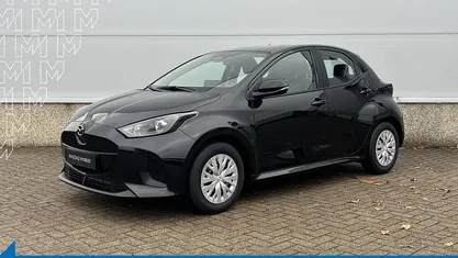 Zwart Nieuw 2025 Mazda 2 Prime-Line Hatchback | € 25.190 (Eerlijke prijs)