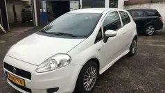 Wit Gebruikt 2011 Fiat Punto Hatchback | € 1.899 (Eerlijke prijs)