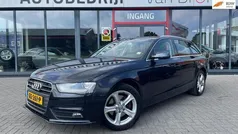 Blauw, metallic lak Gebruikt 2015 Audi A4 Basis Stationwagen | € 8.900 (Goede deal)