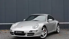 Grijs, metallic lak Occasion 2005 Porsche 911 Carrera S Coupé | € 46.950 (Eerlijke prijs)