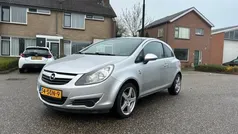 Grijs Gebruikt 2010 Opel Corsa Selection Hatchback | € 1.550 (Super prijs)