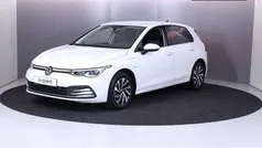 Gebruikt 2021 VW Golf VIII Style Hatchback | € 26.349 (Eerlijke prijs)