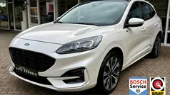Wit Gebruikt 2021 Ford Kuga ST-Line X SUV | € 22.800 (Eerlijke prijs)