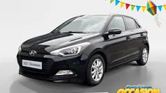 Zwart Gebruikt 2016 Hyundai i20 GO! Hatchback | € 9.945 (Eerlijke prijs)