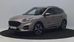 Grijs Gebruikt 2020 Ford Kuga ST-Line X SUV | € 23.400 (Eerlijke prijs)