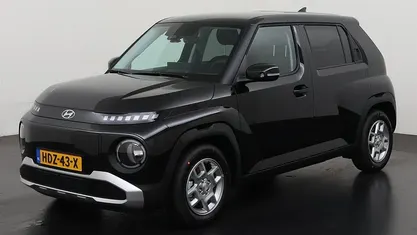 Zwart Gebruikt 2025 Hyundai Inster Hatchback | € 24.740 (Eerlijke prijs)