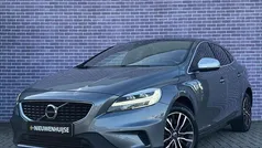 Grijs Gebruikt 2019 Volvo V40 Stationwagen | € 19.899 (Eerlijke prijs)