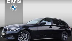 Zwart Gebruikt 2020 BMW 330 Executive Stationwagen | € 30.900 (Goede deal)