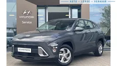Grijs Gebruikt 2024 Hyundai Kona Comfort SUV | € 29.900 (Eerlijke prijs)