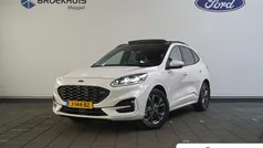 Gebruikt 2020 Ford Kuga ST-Line X SUV | € 26.745 (Eerlijke prijs)