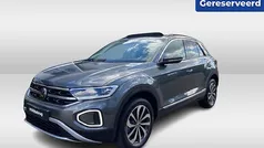 Grijs Gebruikt 2023 VW T-Roc Style SUV | € 32.450 (Eerlijke prijs)