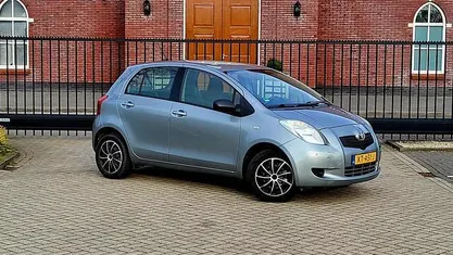 Occasion 2006 Toyota Yaris Sol Hatchback | € 4.150 (Eerlijke prijs)
