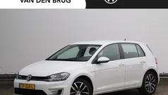 Wit Gebruikt 2019 VW e-Golf Hatchback | € 12.485 (Eerlijke prijs)