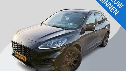Zwart Gebruikt 2020 Ford Kuga ST-Line SUV | € 19.945 (Eerlijke prijs)