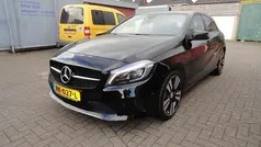 Zwart Gebruikt 2016 Mercedes A180 Prestige Hatchback | € 12.950 (Eerlijke prijs)