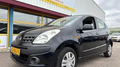 Zwart Gebruikt 2010 Nissan Pixo Acenta Hatchback | € 2.299 (Super prijs)