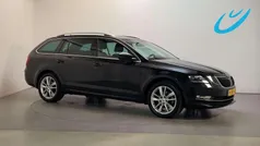 Zwart Gebruikt 2020 Skoda Octavia Business Line Stationwagen | € 13.250 (Eerlijke prijs)